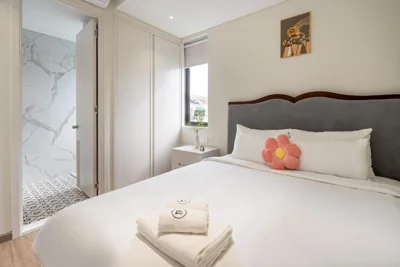 Junior Suite con balcón — The Royal Homies - Phu My Hung